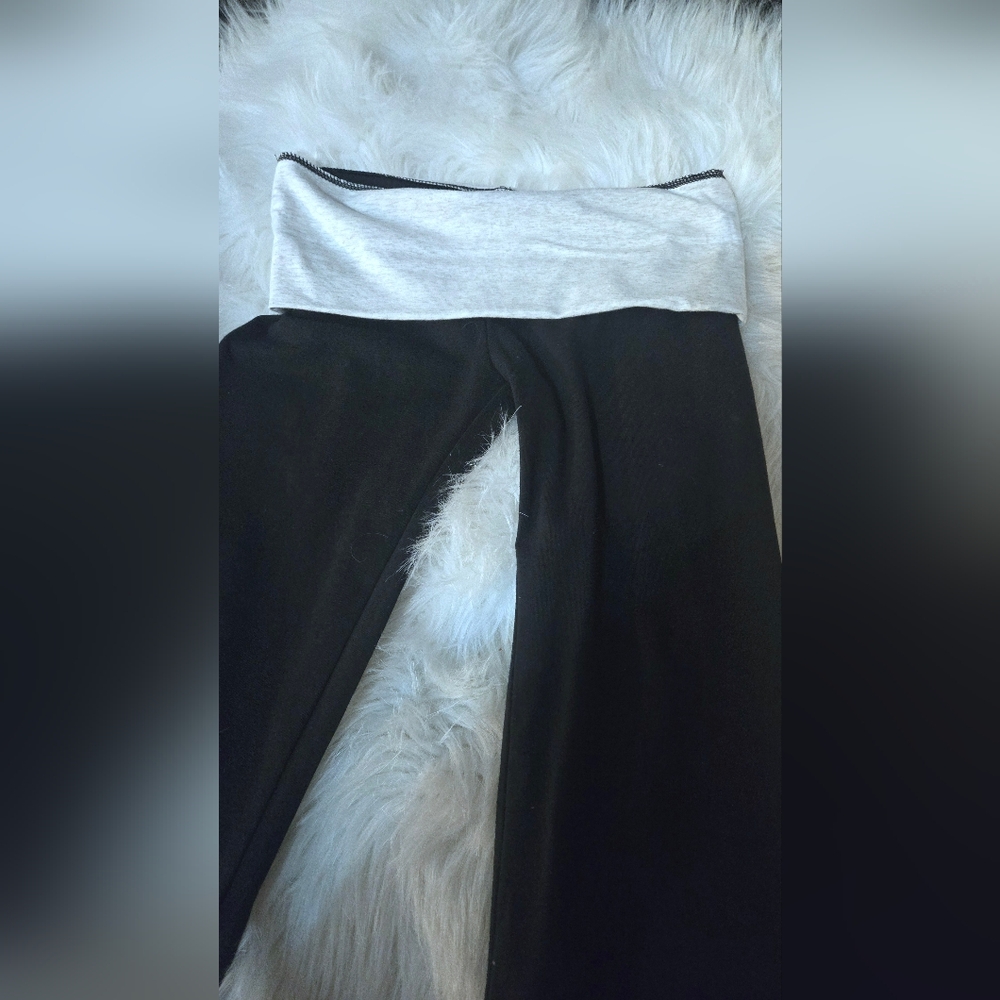 Victoria's Secret Black Boot Cut Pants with Gray Waistband - Picture 3 of 3